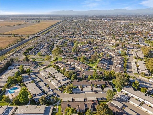 5102 Piccadilly Circle, Westminster, CA 92683