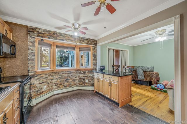 134 Park Lane, Middle Island, NY 11953