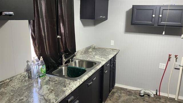 144 N La Vista Boulevard, Battle Creek, MI 49015