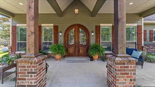 27785 Log Cabin Road, Montgomery, TX 77356