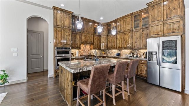 27785 Log Cabin Road, Montgomery, TX 77356