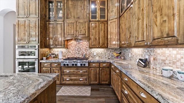27785 Log Cabin Road, Montgomery, TX 77356