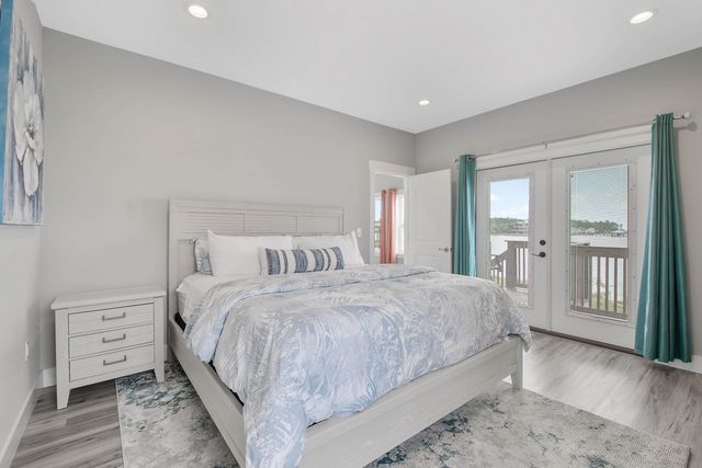 486 Beatrice Point Road, Freeport, FL 32439
