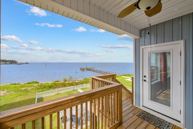 486 Beatrice Point Road, Freeport, FL 32439