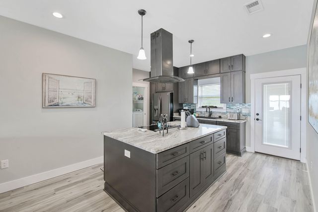 486 Beatrice Point Road, Freeport, FL 32439