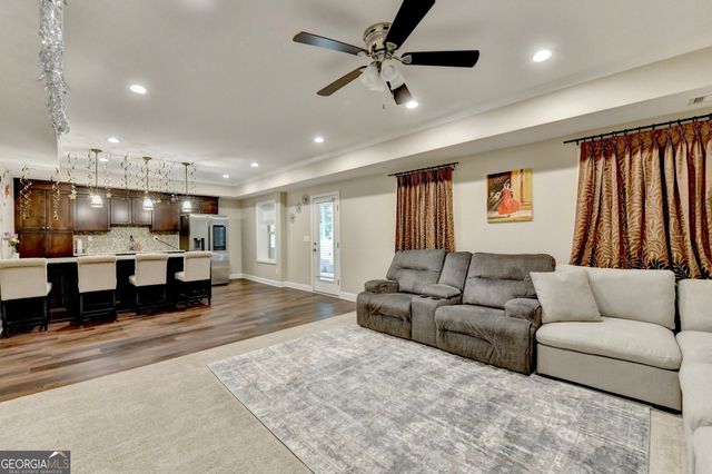6250 Beaver Bend Way, Cumming, GA 30040