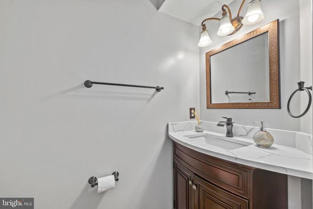 44309 OLDETOWNE PL, Ashburn, VA 20147