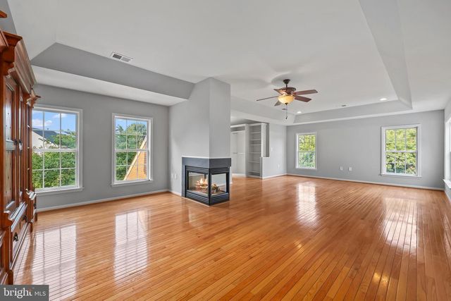 44309 OLDETOWNE PL, Ashburn, VA 20147