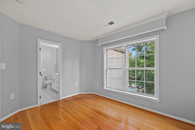 44309 OLDETOWNE PL, Ashburn, VA 20147