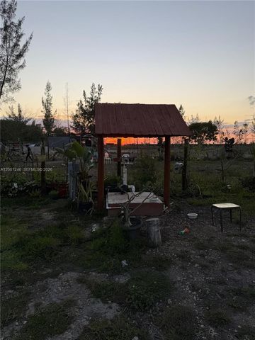 14370 SW 208 Avenue, Miami, FL 33196