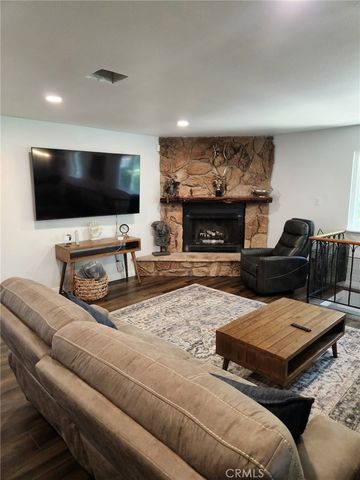 25935 Ranger, Twin Peaks, CA 92391