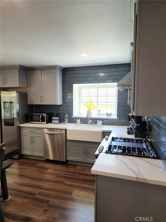 Image 12 of property listing at 25935 Ranger, Twin Peaks, CA 92391