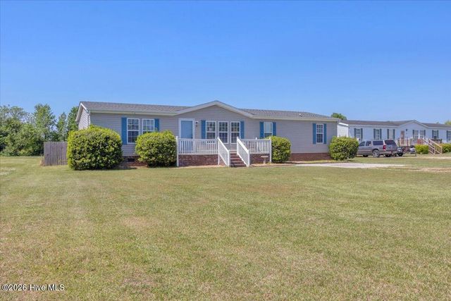 112 Cypress Knee Drive, Richlands, NC 28574