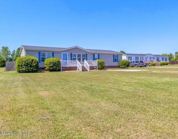 112 Cypress Knee Drive, Richlands, NC 28574