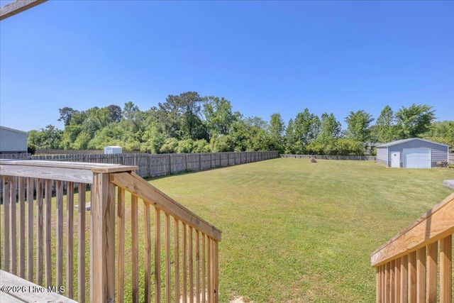 112 Cypress Knee Drive, Richlands, NC 28574