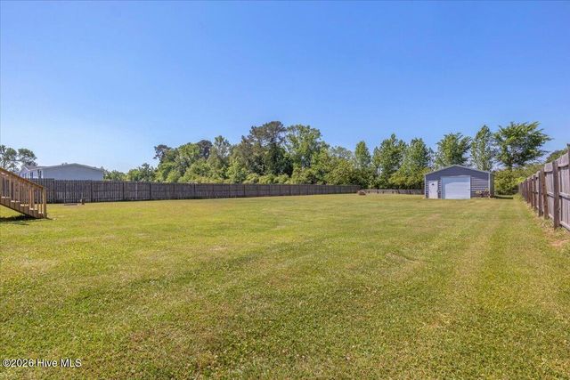 112 Cypress Knee Drive, Richlands, NC 28574