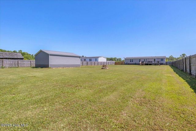 112 Cypress Knee Drive, Richlands, NC 28574