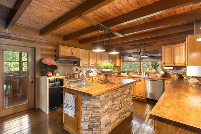 158 Dillon Rd, Baxter, TN 38544