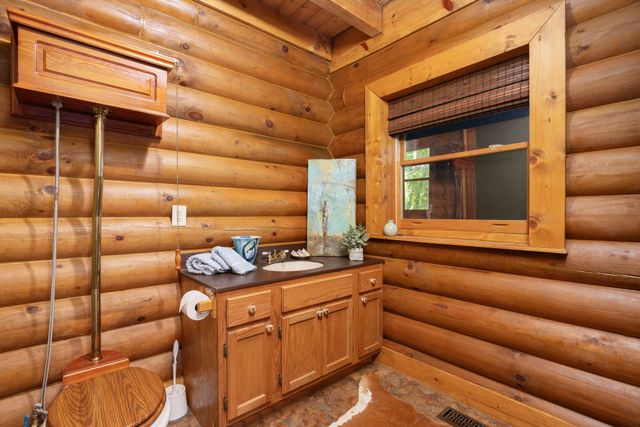 158 Dillon Rd, Baxter, TN 38544