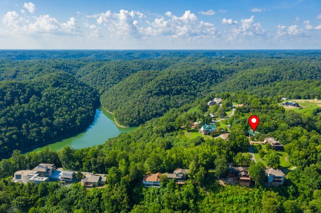 158 Dillon Rd, Baxter, TN 38544