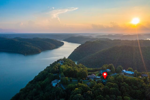 158 Dillon Rd, Baxter, TN 38544