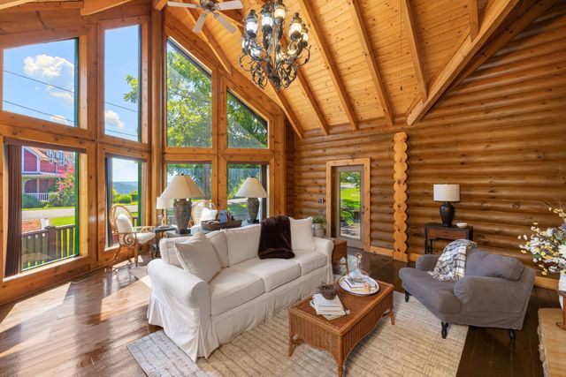 158 Dillon Rd, Baxter, TN 38544