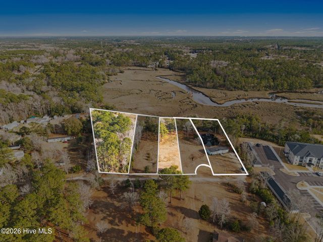 260 Edgewater Drive SW, Shallotte, NC 28470