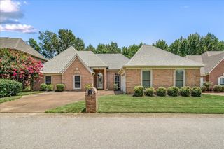 984 SPINNAKER LN, Cordova, TN 38018