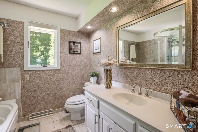 21 Parson Road, Somers, CT 06071