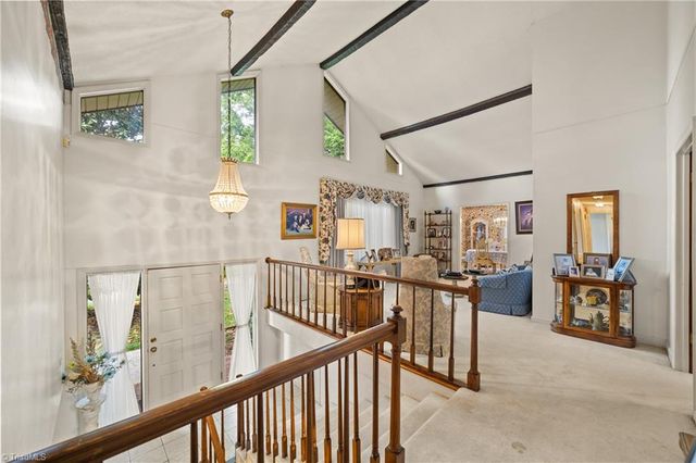 421 Flyntvalley Drive, Winston-salem, NC 27104