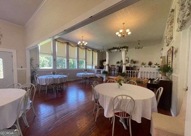 305 Old School Road, Lagrange, GA 30240