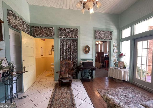 305 Old School Road, Lagrange, GA 30240