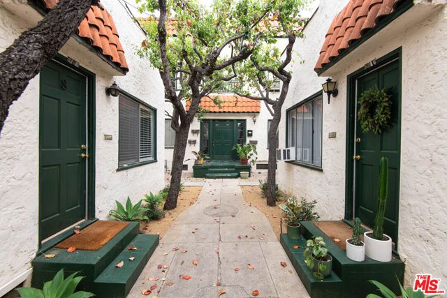 522 N Alta Vista Boulevard, Los Angeles, CA 90036