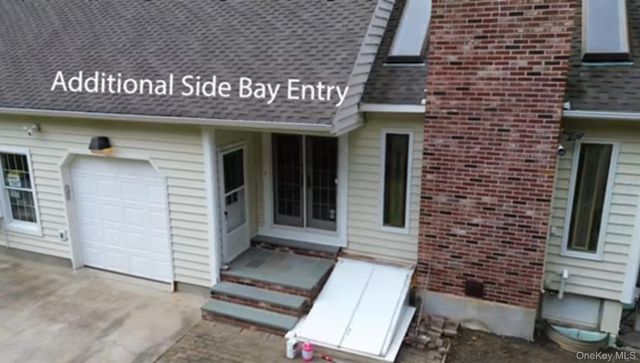 886 Sound Shore Road, Jamesport, NY 11901