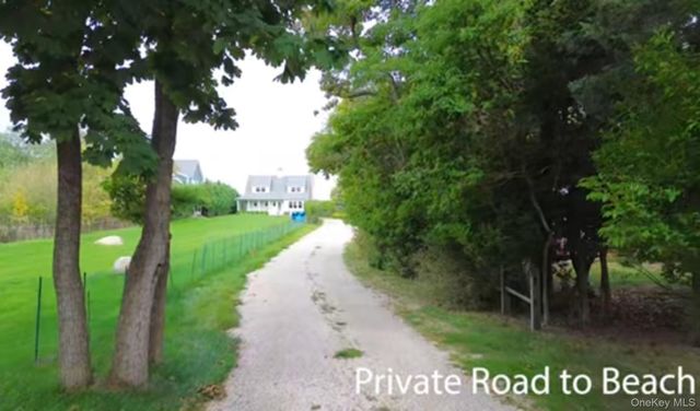 886 Sound Shore Road, Jamesport, NY 11901