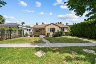 17465 Bullock Street, Encino, CA 91316