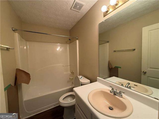 590 Birchberry Terrace SW, Atlanta, GA 30331