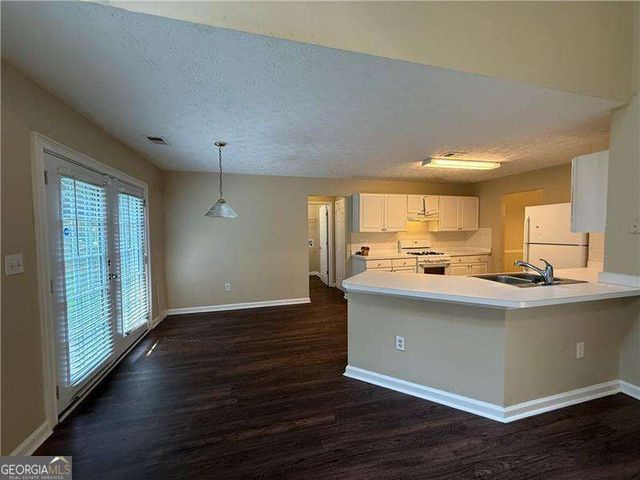 590 Birchberry Terrace SW, Atlanta, GA 30331