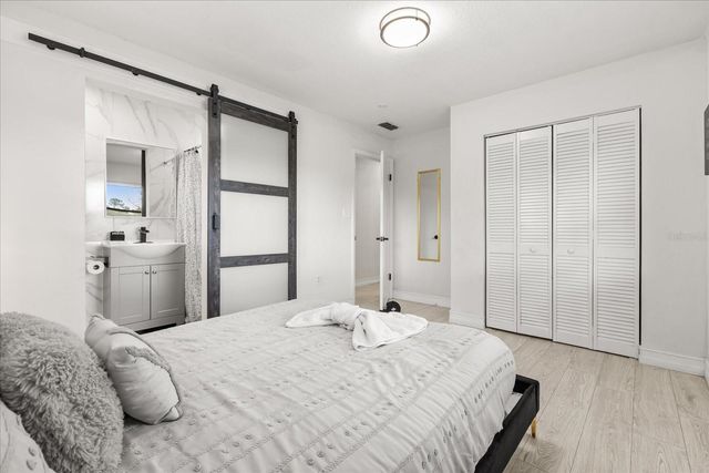 5127 GLASGOW AVENUE, Orlando, FL 32819