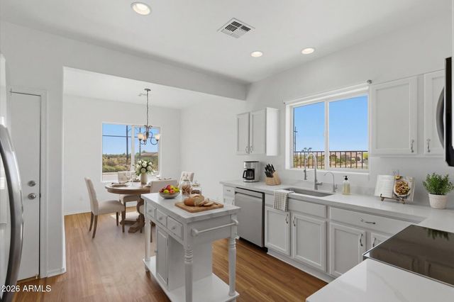 8198 S OPEN TRAIL Lane, Gold Canyon, AZ 85118