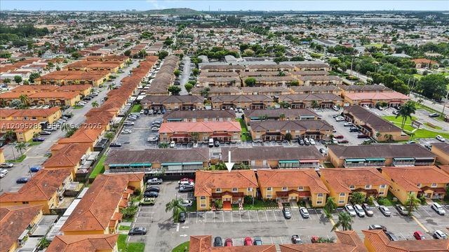 3554 W 80th St 202, Hialeah, FL 33018