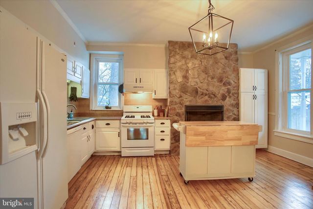 147 A ST, Carlisle, PA 17013