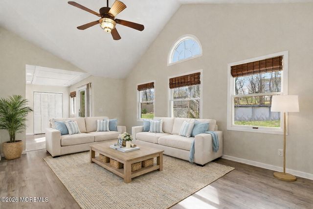 1430 Ottawa Court, Toms River, NJ 08753