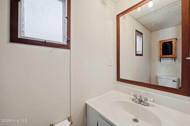 4812 Coastal Drive SE, Southport, NC 28461