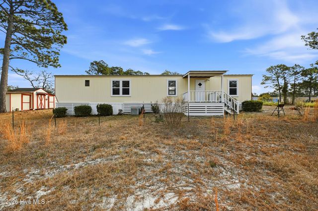 4812 Coastal Drive SE, Southport, NC 28461