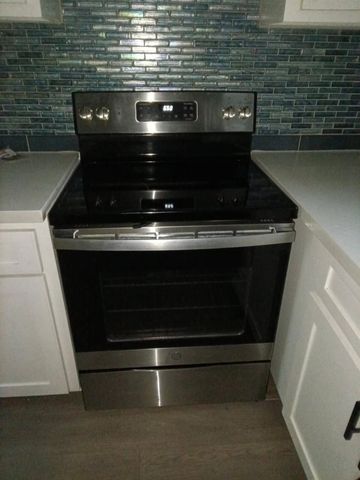 504 Cedar Street, Sweeny, TX 77480