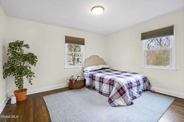 2041 Morrow Avenue, Niskayuna, NY 12309