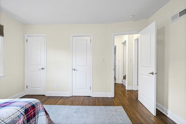 2041 Morrow Avenue, Niskayuna, NY 12309