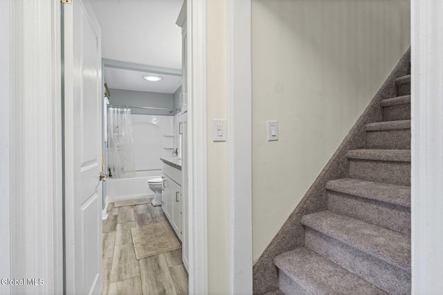 2041 Morrow Avenue, Niskayuna, NY 12309