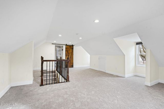 2041 Morrow Avenue, Niskayuna, NY 12309